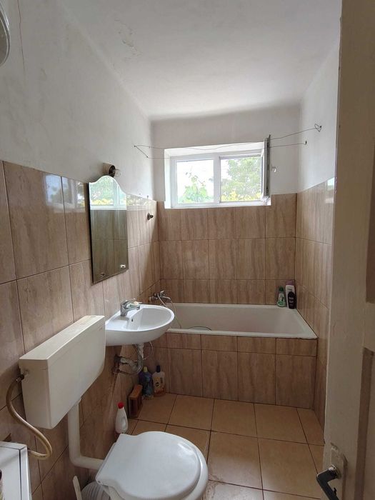 apartament 2 camere  mobilat SUPER PRET 29900 euro, plus garaj, plus gradina, plus magazie - sat Dorobantu, jud Constanta