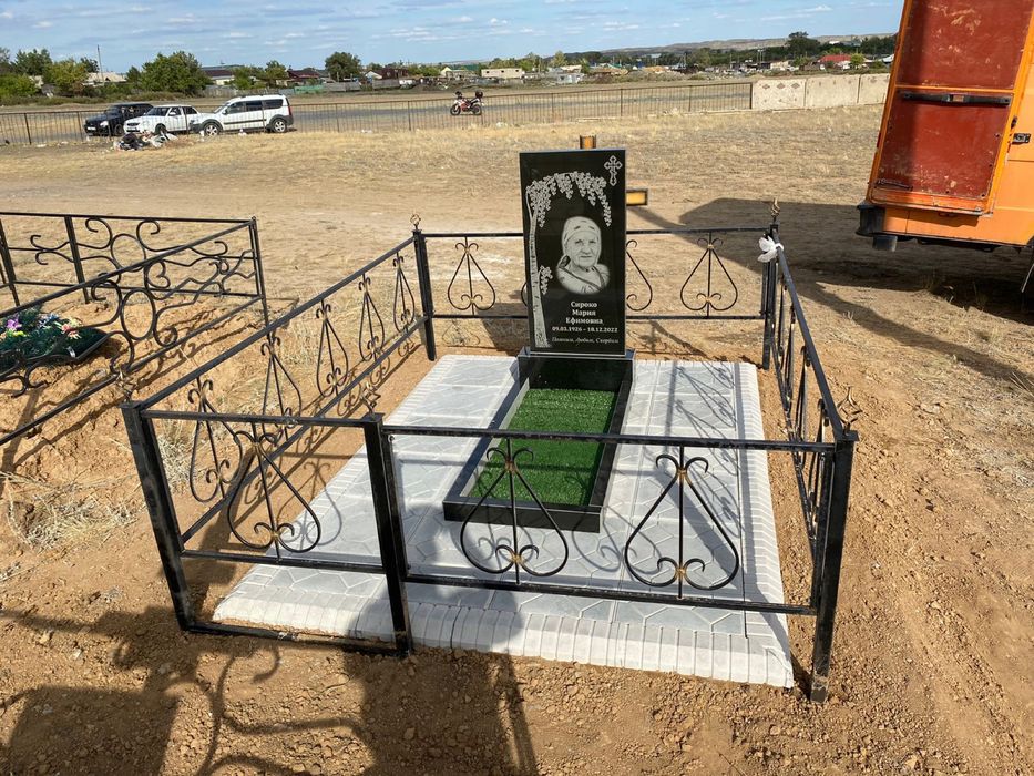 Изготовление памятников( гранит, мрамор), полумесяцы, кресты, оградки