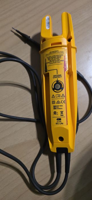 Multimetru Fluke