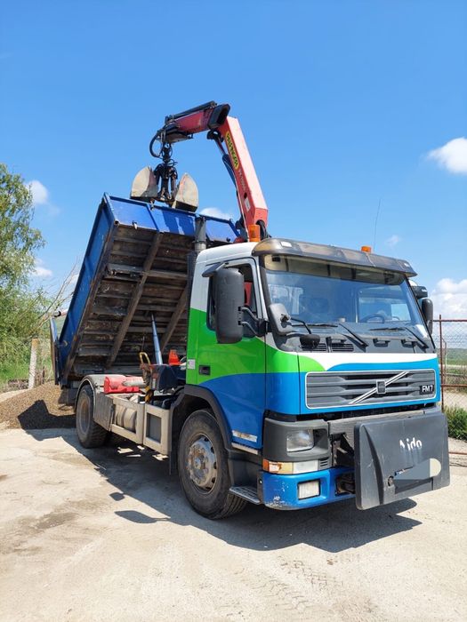 Camion VOLVO FM7