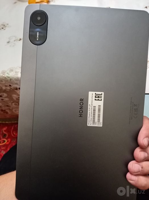 Honor pad x9 4/128 seri holati ideal yangiday  chixol qoshib beriladi