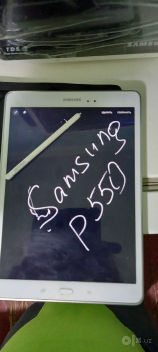 Планшет Samsung Galaxy Tab A в хорошем состоянии