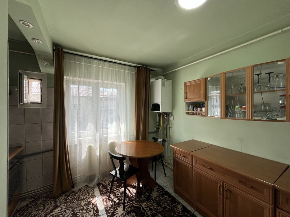 Proprietar: 2 Camere DECOMANDAT în Dej (Acoperiș NOU | Bloc TERMOIZOLAT | Centrală termică NOUĂ)