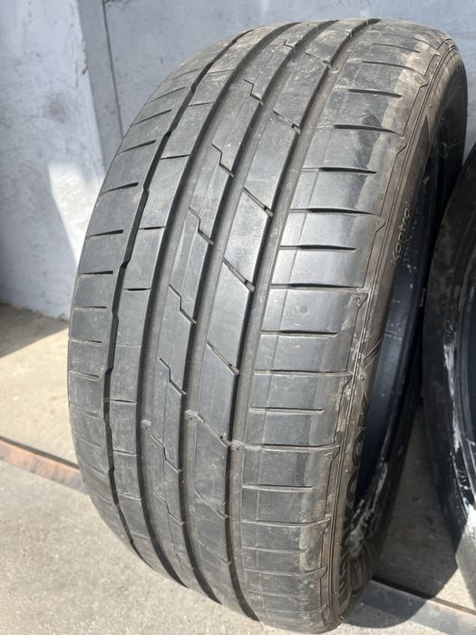 2 бр. летни гуми 225/50/17 Hankook DOT 4821 5,5 mm