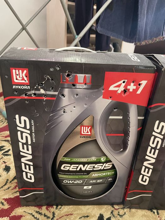 Lukoil Genesis Моторное масло