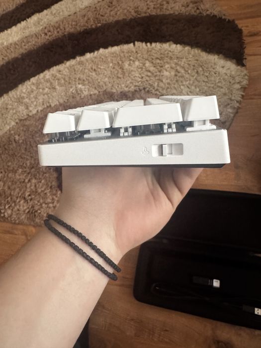 Vând Tastatura Gaming Logitech PRO X 60 White Lightspeed GX Optical
