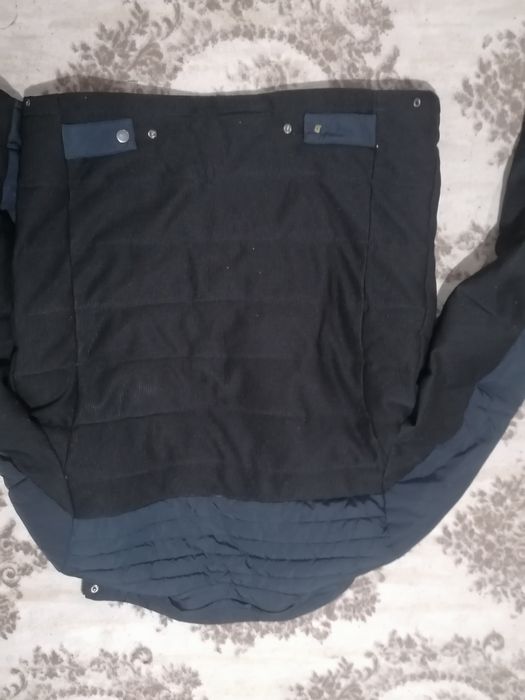 Мъжко яке. Без забележки.