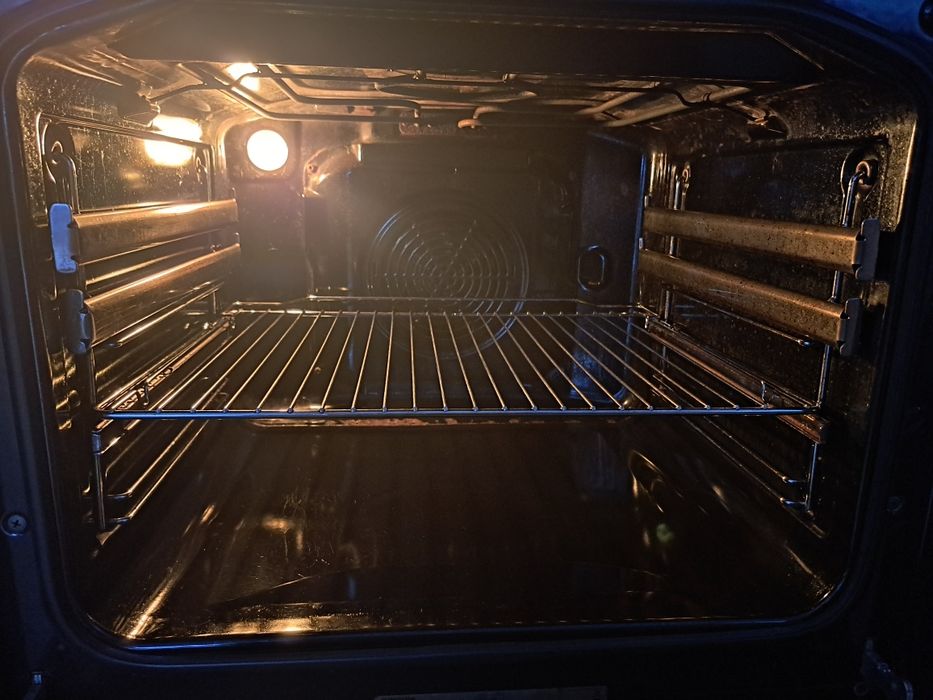 Фурна за вграждане Gorenje