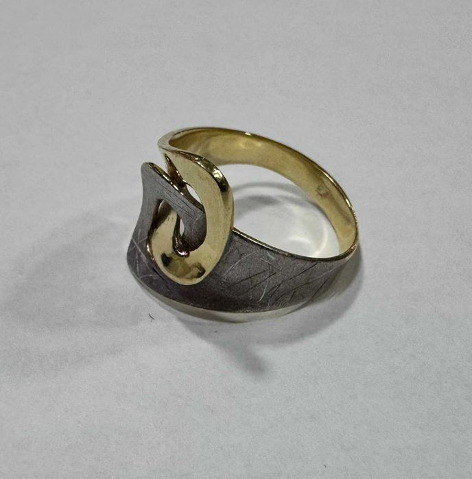 Дамски златен пръстен 14K (585) – 3,40 гр