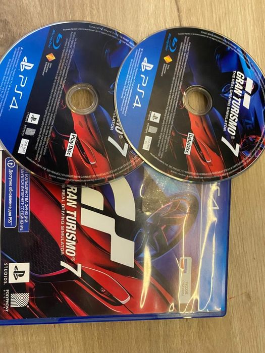 Диск для пс 4 в GRAN TURISMO 7