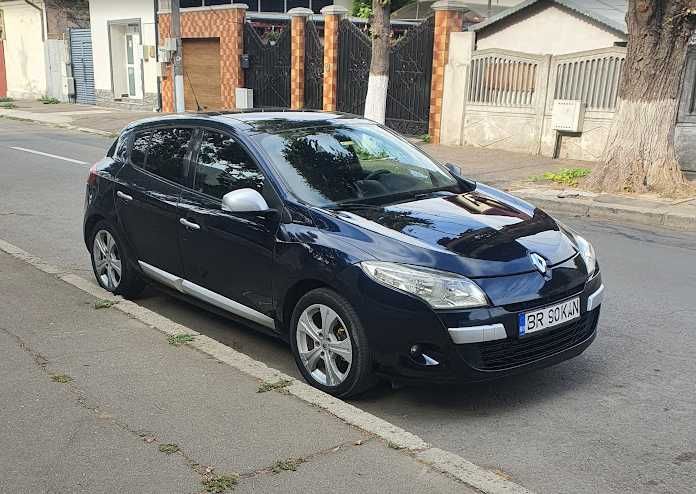 RENAULT Megane