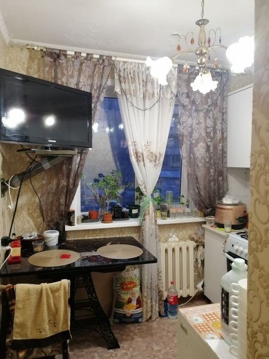 Продам 3 ком. Квартиру на цем поселке.