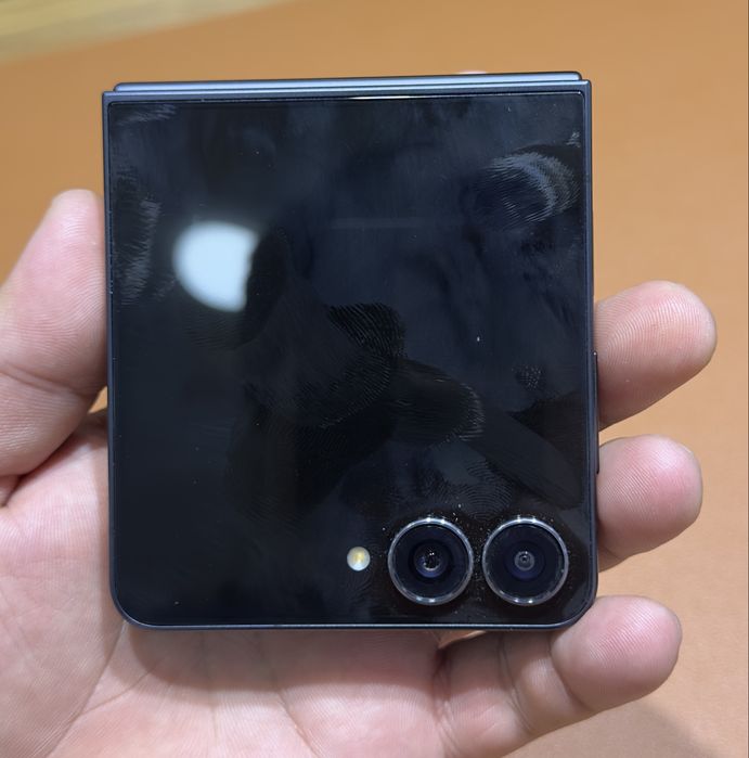 Samsung galaxy Z flip 7 naqd va muddatli to’lovga