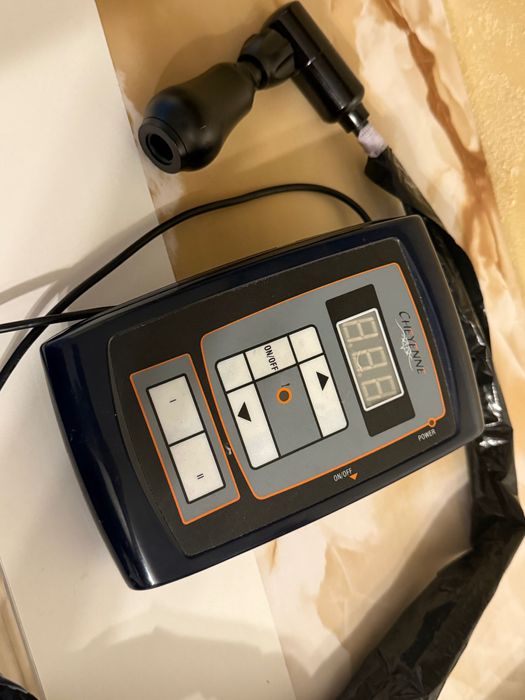 Aparat pentru tatuaj și micropigmentare Cheyenne