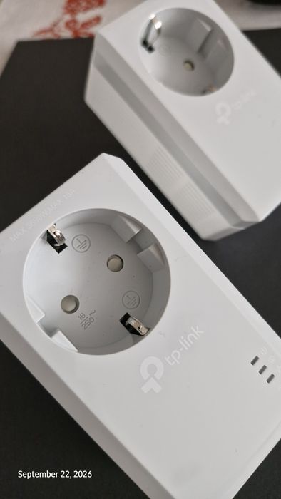Vând extender semnal WiFi TP-Link AV600