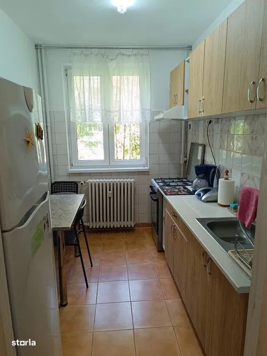 Apartament 3 camere / Obor/ Metrou 5'