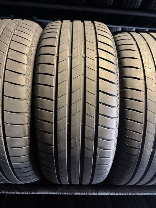 Anvelope 235/55/17 Bridgestone