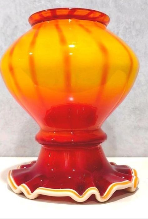 Старинная ваза начала 20 века