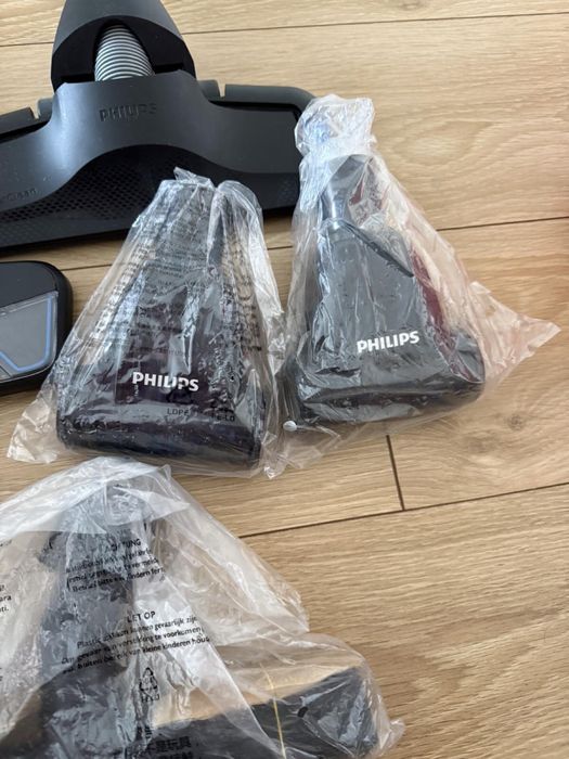 Лот Четки/накрайници  за прахосмукачка Philips