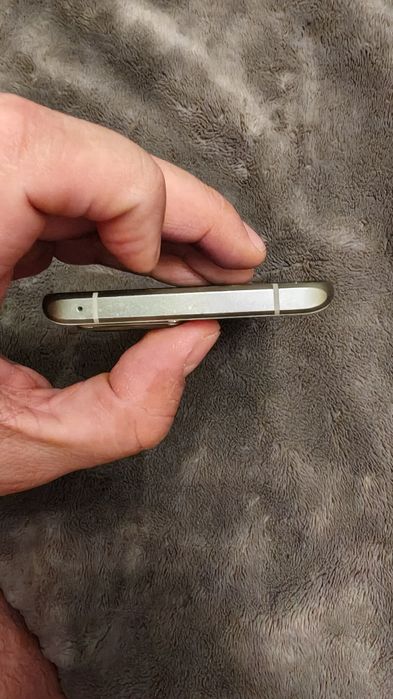 Realme GT2 Pro Paper Tech Master design