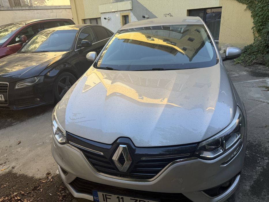 Renault Megane 2020 benzină, 6.358 € — imagine 2