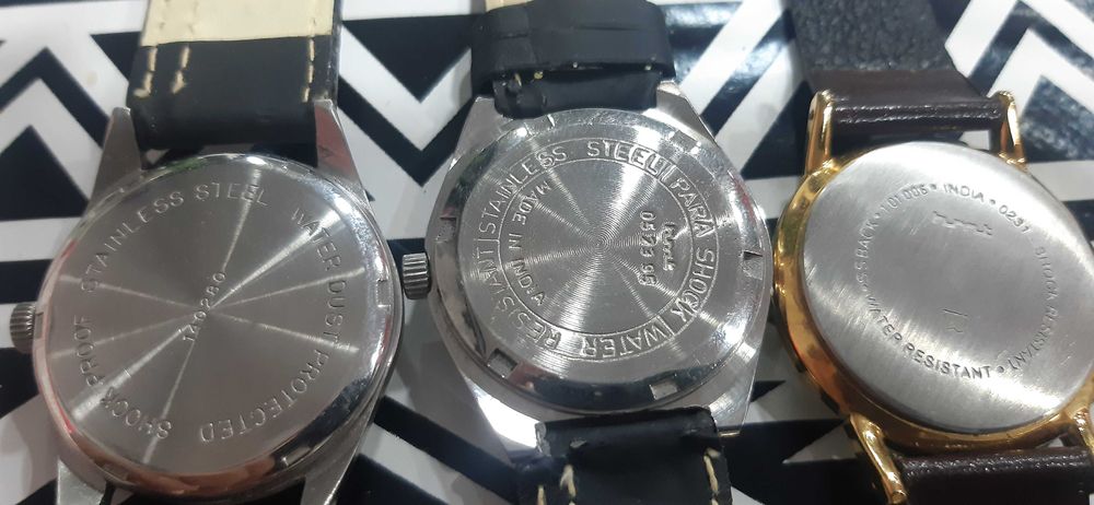 Vând ceasuri Hmt de colecție