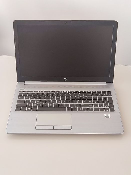 HP 250 G7 /15.6/ i3-1005G1 /8GB ram/256 GB nvme