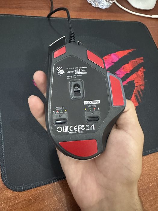 Mishka: Bloody W95 Wireless Gaming Mouse