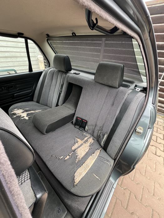 De vanzare bmw e30 318i  (ursulet)
