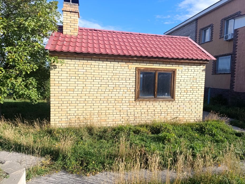 продам 3-х уровневый дом