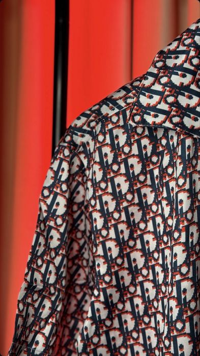 Compleu Dior Satin rosu