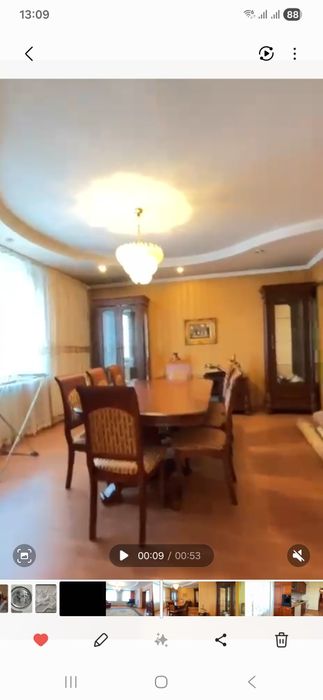Срочно Продам обеденный стол и 8 стульев
