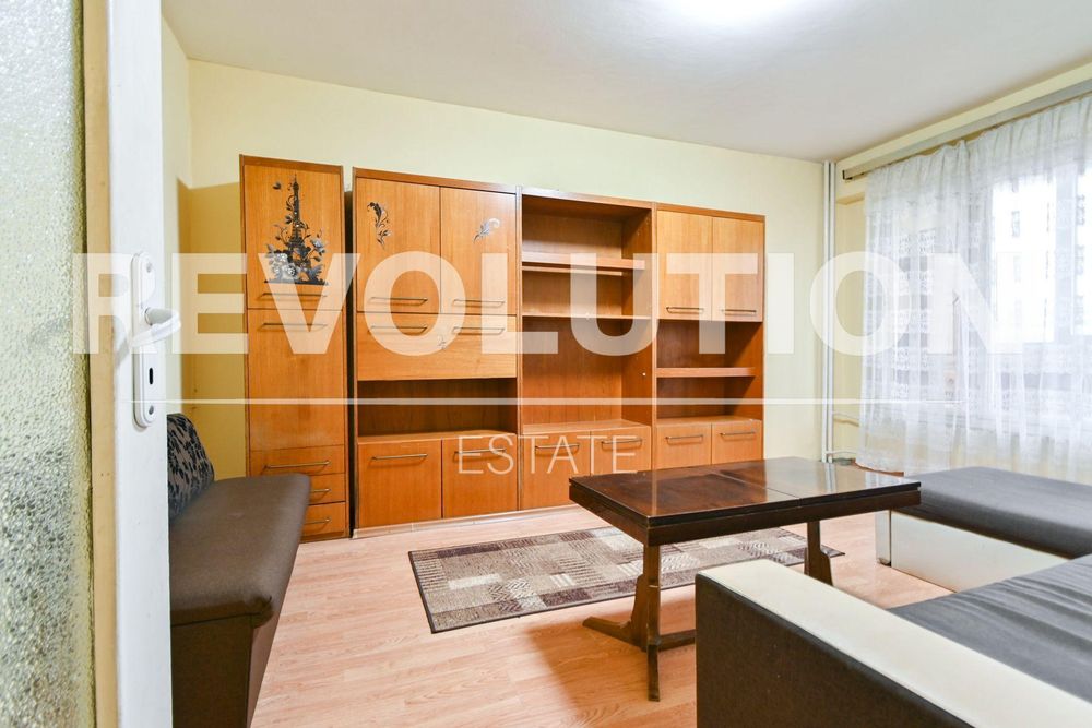 Дава се под наем Едностаен апартамент в София, Люлин 6 - 45 кв.м за 430 € - Снимка #2