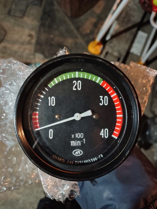 Тахометр на  КАМАЗ