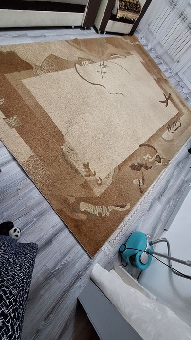 Ковер шерстяной.