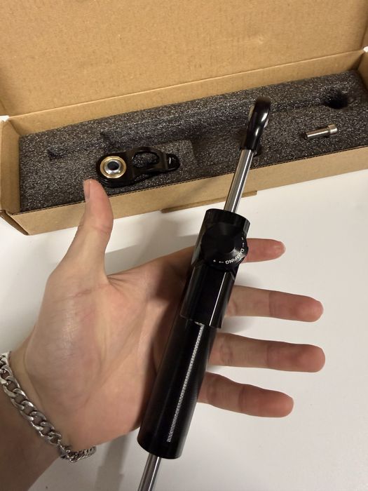 Висококачествен демпфер, стабилен и надежден