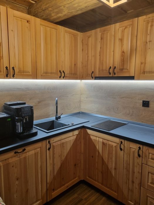 Cabană de închiriat