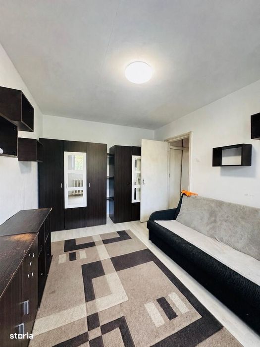 Apartament Rogerius 2 camere etaj 3 lângă liceul Lucian Blaga