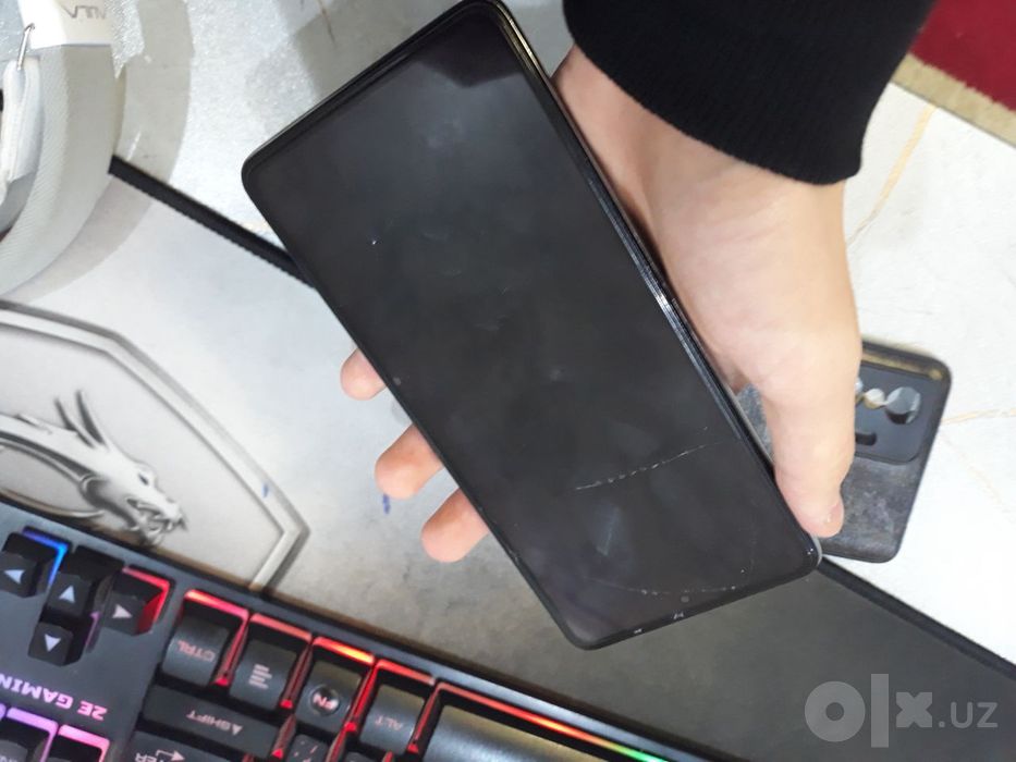 Xiaomi MI 11 T 16/256 pochti ideal usta kormagan