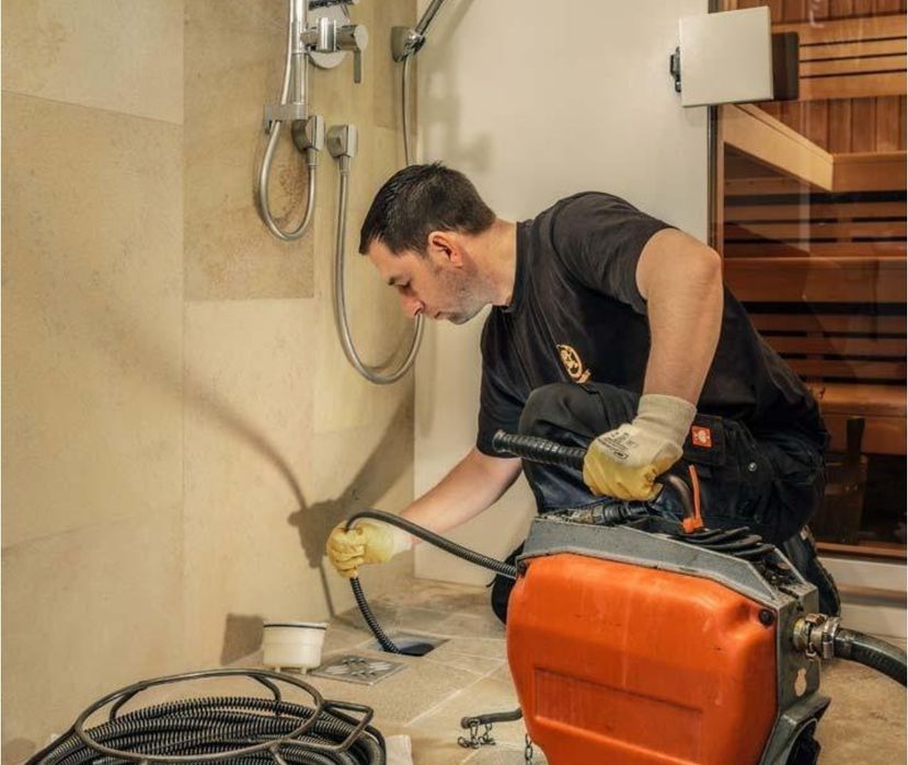 Чистка засор Сантехник услуги сантехника Прочистка труб конализации