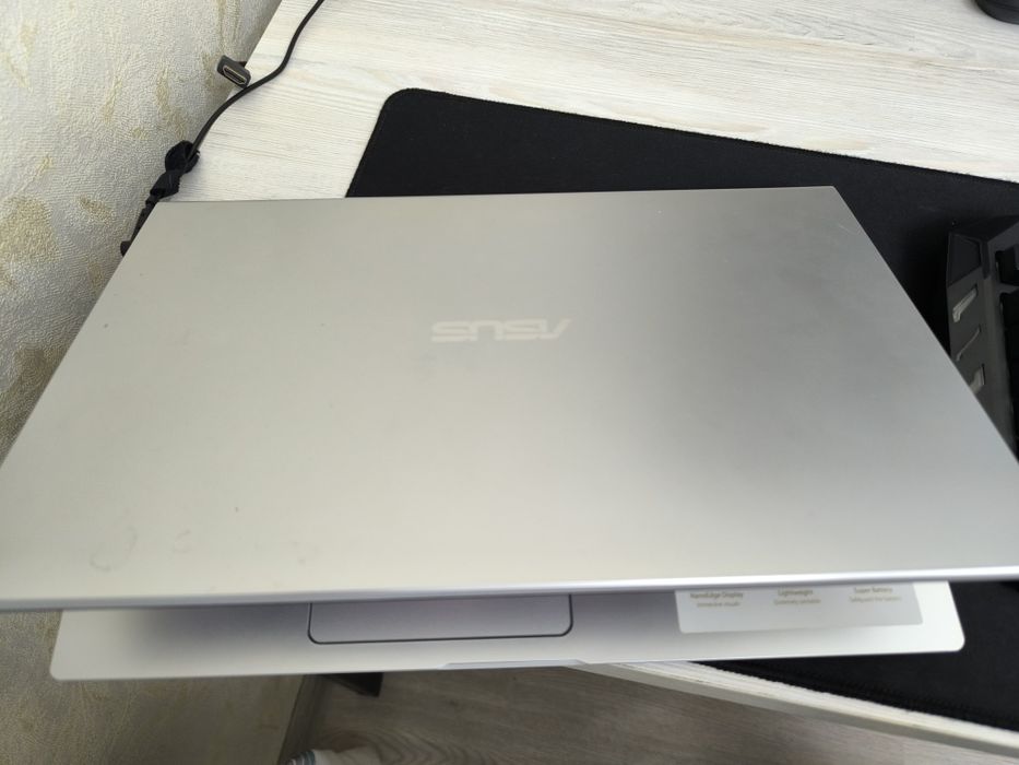 Продам Ноутбук ASUS I3