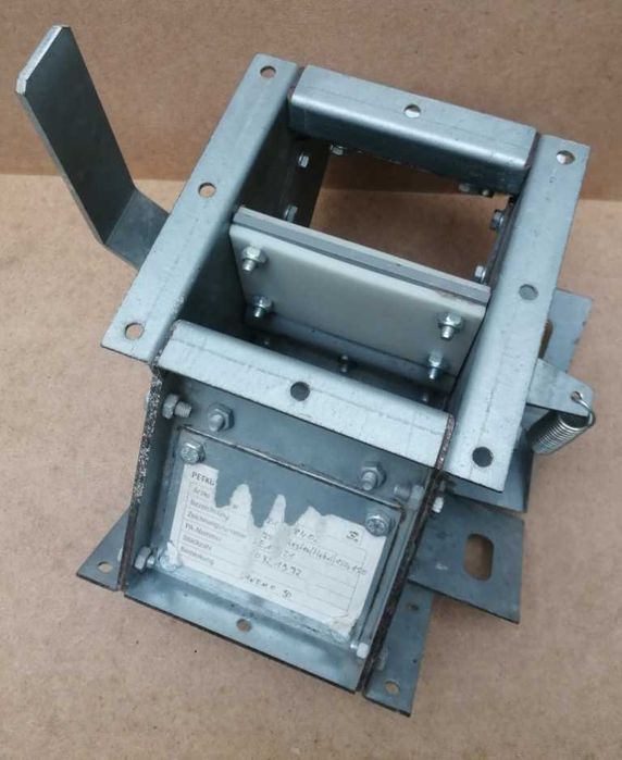 Петкус двупътна клапа и шибри Petkus за силози, бункери, разтоварища