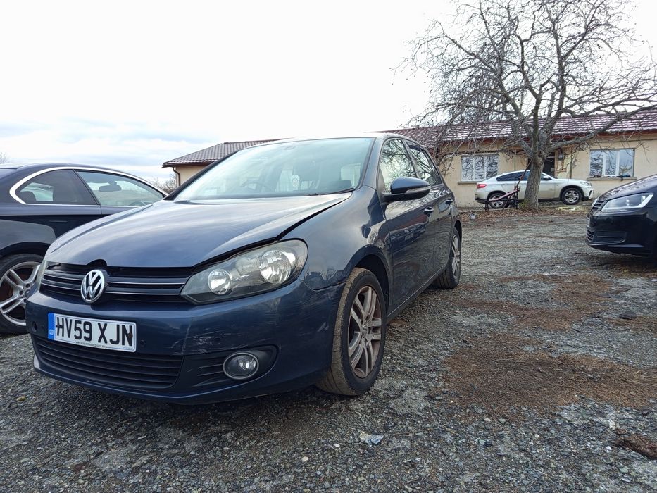 Фолксваген Голф 6 1.6 тди dsg 2011 год