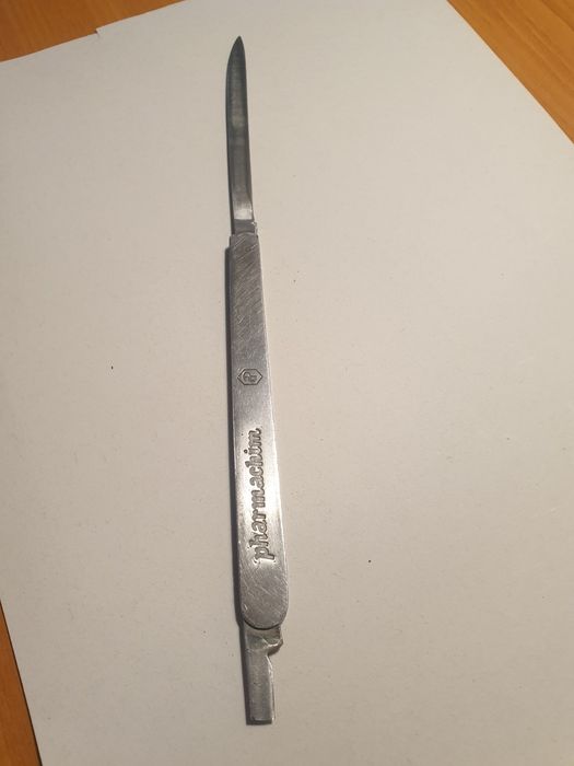 Дегустационен нож