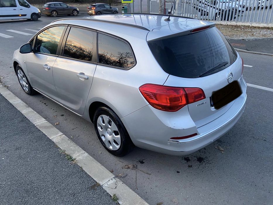 Opel Astra Sports Tourer