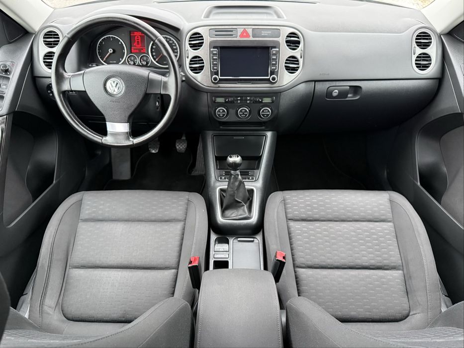 VW Tiguan 2.0 TDI 140к.с 4MOTION / OFFROAD / NAVI