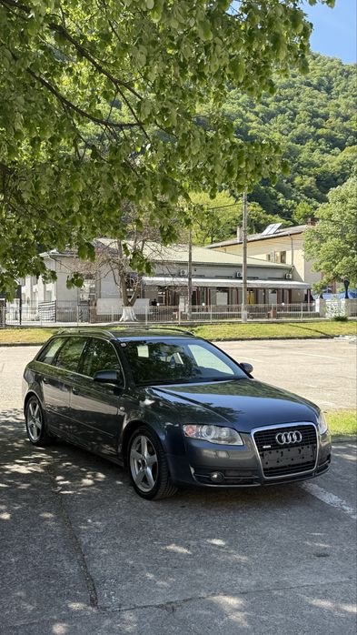 Audi > S Line < A4 2.0 Tdi