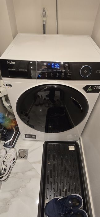 Пералня HAIER HW90-B14959 EU 9.0 kg, 1400 об/min Direct Motion
Код: