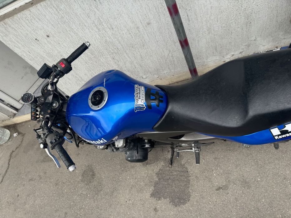 Kawasaki ZR7 / ZR-7 на ЧАСТИ