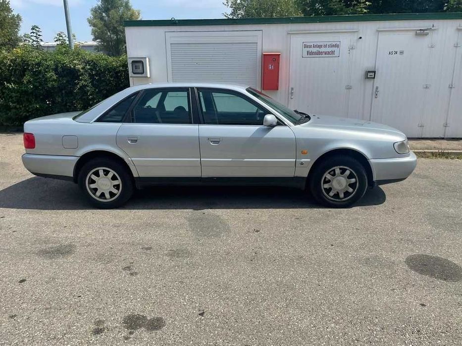 НА ЧАСТИ! Audi A6 C4 2.6i Quattro 4x4 150 кс. 1996 седан климатик